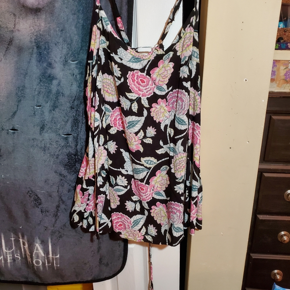 Torrid Top - Picture 2 of 2